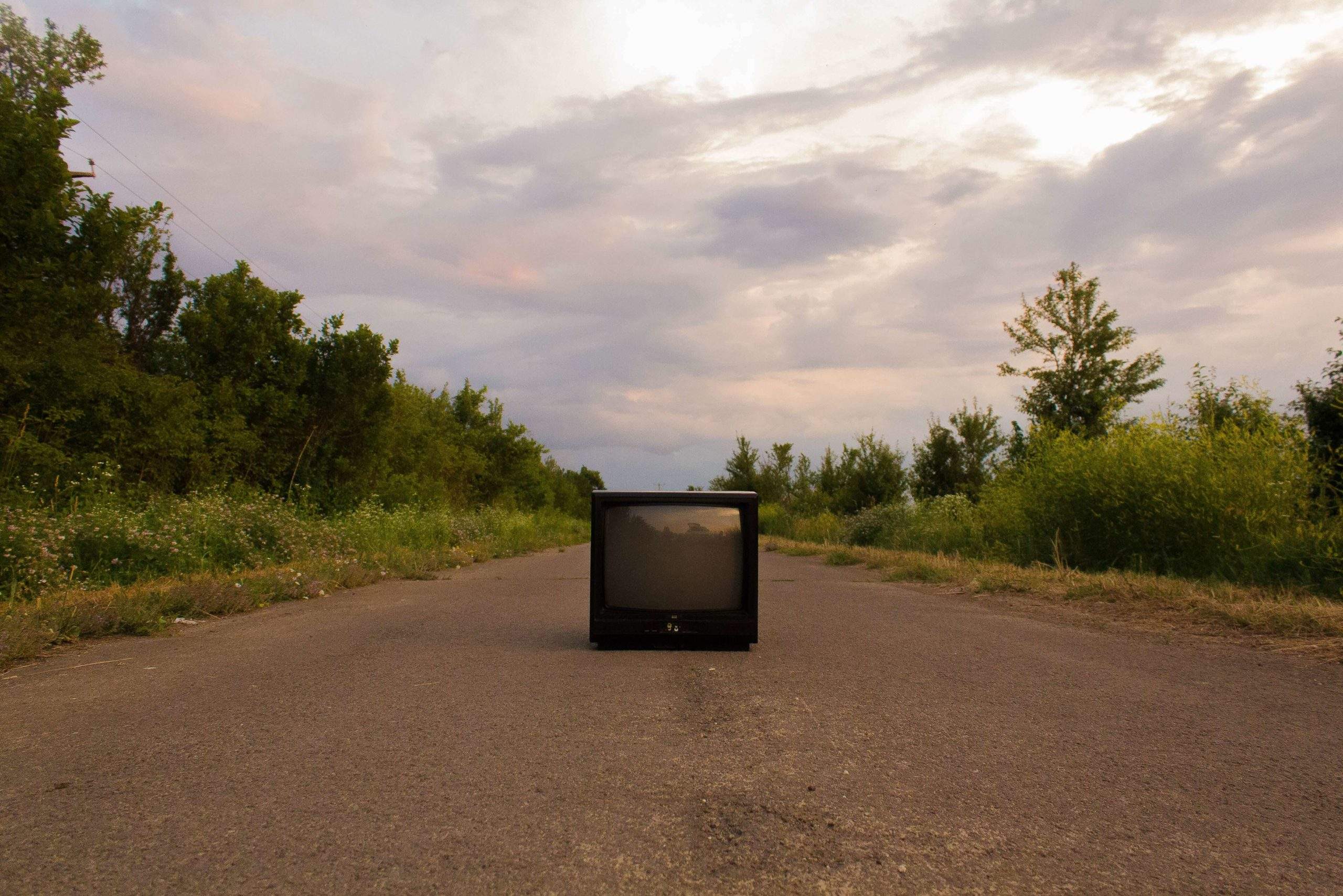 RV Antenna: How to watch TV in your RV