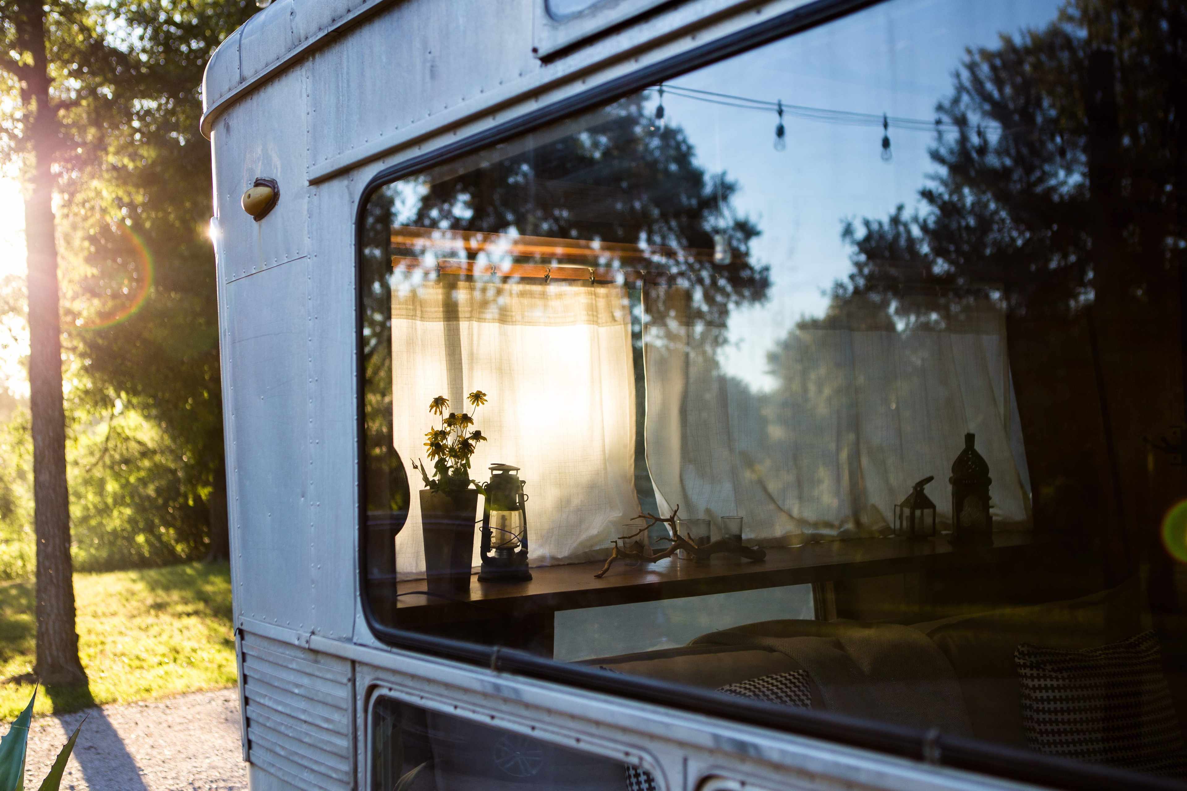 7 Must-Have Props to Stage Your RV in Listing Photos